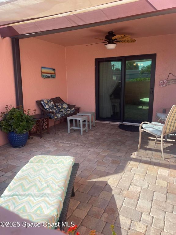 748 S Orlando Avenue 512, Cocoa Beach, FL 32931