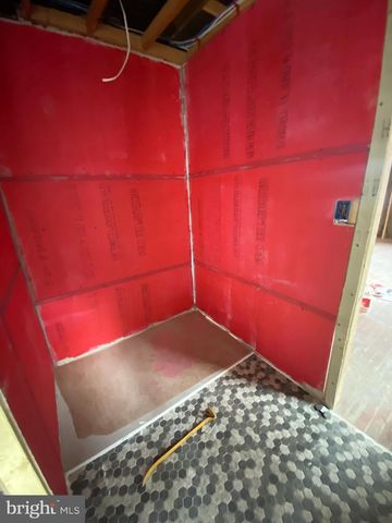 255 S FARRAGUT ST, Philadelphia, PA 19139