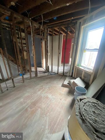 255 S FARRAGUT ST, Philadelphia, PA 19139