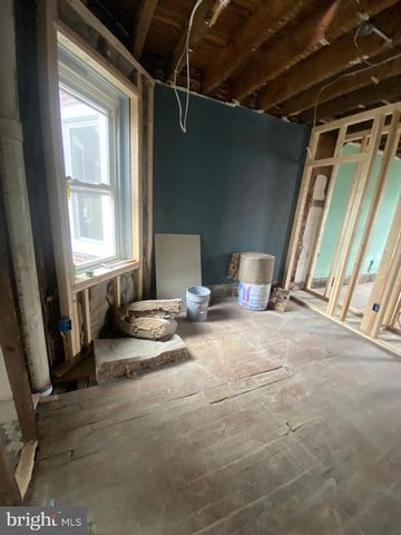 255 S FARRAGUT ST, Philadelphia, PA 19139