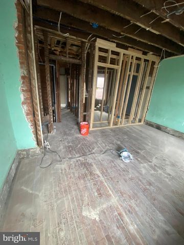 255 S FARRAGUT ST, Philadelphia, PA 19139