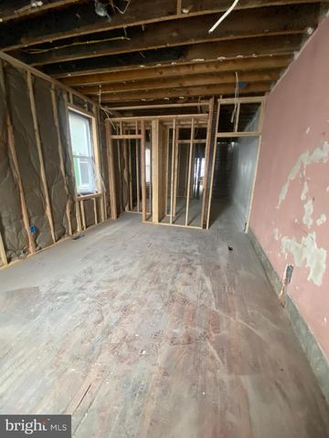 255 S FARRAGUT ST, Philadelphia, PA 19139