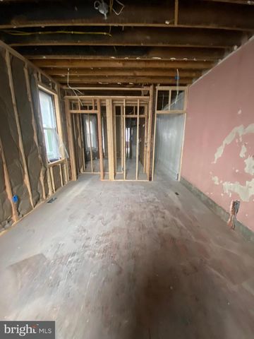 255 S FARRAGUT ST, Philadelphia, PA 19139