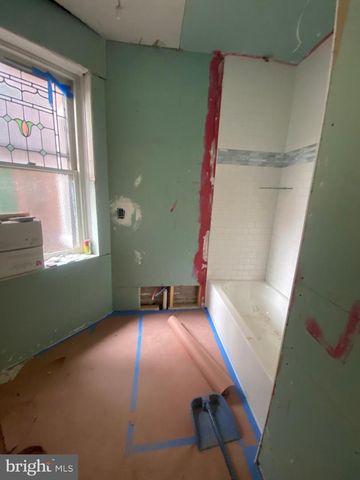 255 S FARRAGUT ST, Philadelphia, PA 19139