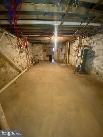 255 S FARRAGUT ST, Philadelphia, PA 19139