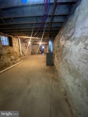 255 S FARRAGUT ST, Philadelphia, PA 19139