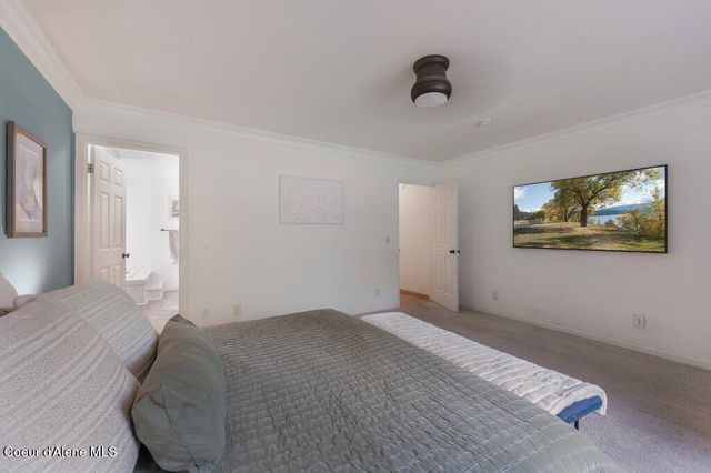 3061 E Lake Forest Dr, Hayden Lake, ID 83835