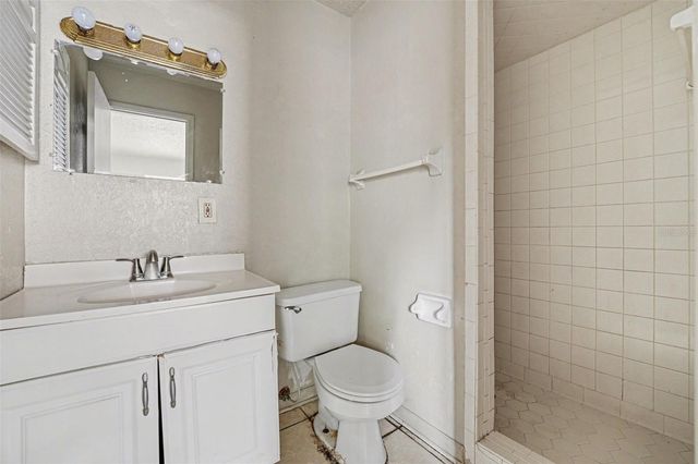 611 LIMBER LANE, Lakeland, FL 33810