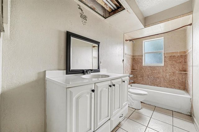 611 LIMBER LANE, Lakeland, FL 33810