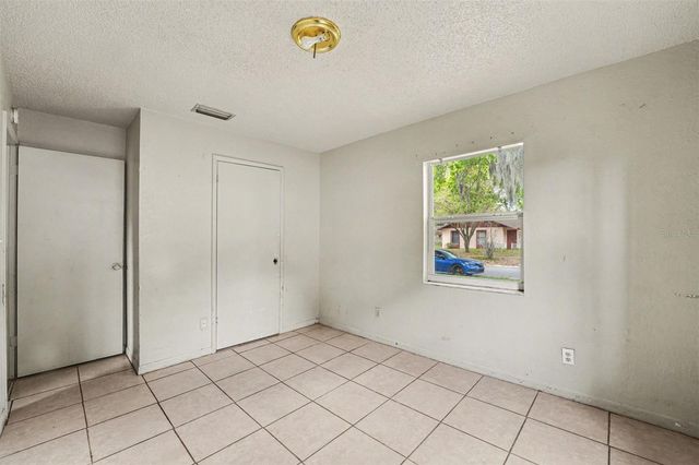 611 LIMBER LANE, Lakeland, FL 33810