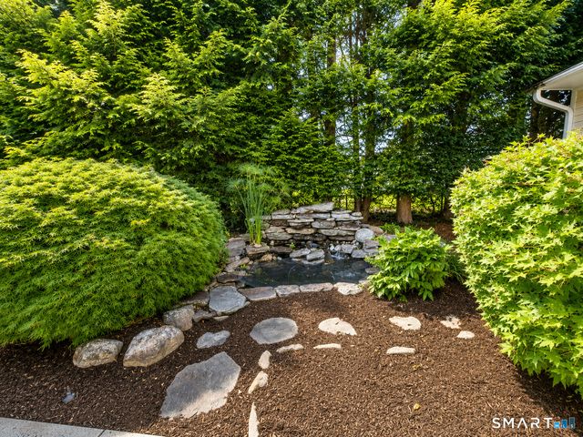 39 Sorghum Road, Shelton, CT 06484