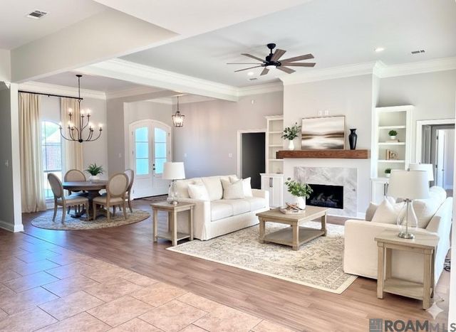 41133 Clearwater Ave, Gonzales, LA 70737