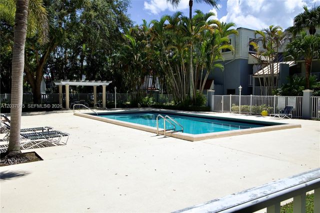 4600 SW 67th Ave 127, Miami, FL 33155