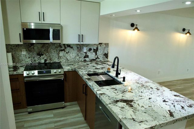4600 SW 67th Ave 127, Miami, FL 33155