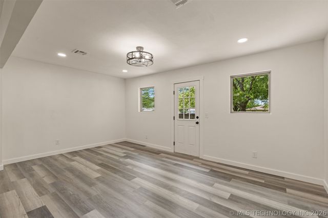 912 S Garfield Avenue, Wagoner, OK 74467