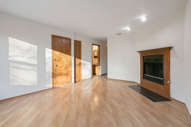 1019 S Oakley Boulevard 2, Chicago, IL 60612