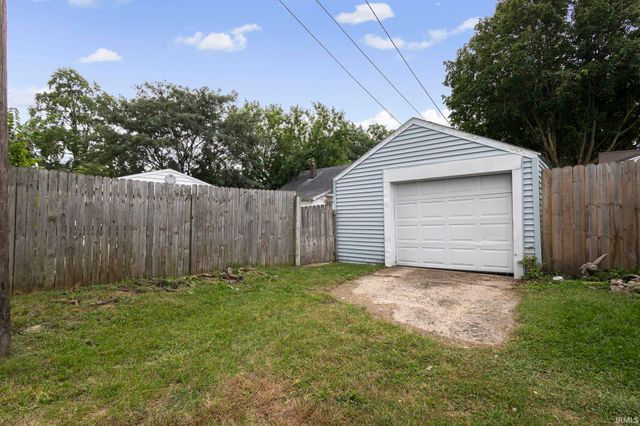 1347 Randolph Street, South Bend, IN 46613