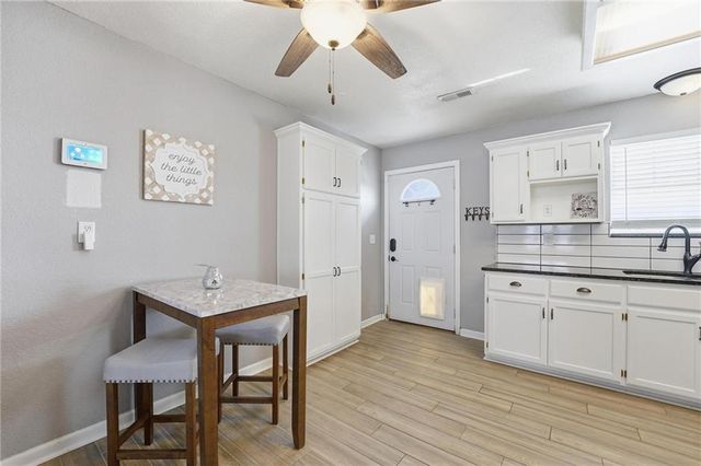 302 E Street, Creighton, MO 64739