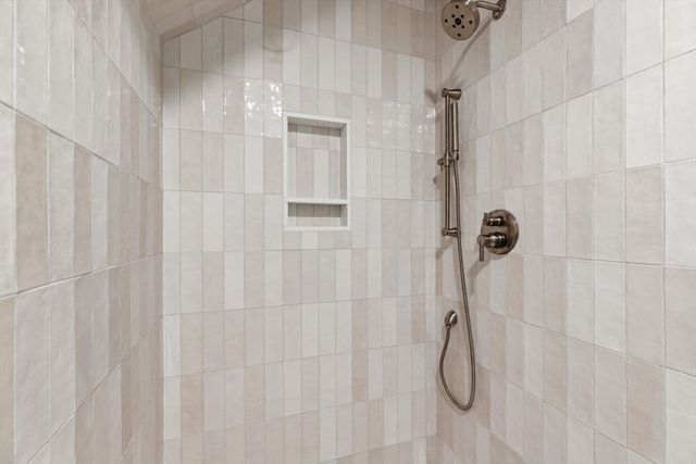 11 Goodwin Dr, Foxboro, MA 02035