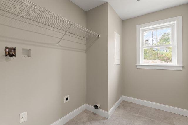 11 Goodwin Dr, Foxboro, MA 02035