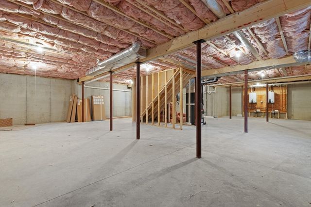 11 Goodwin Dr, Foxboro, MA 02035