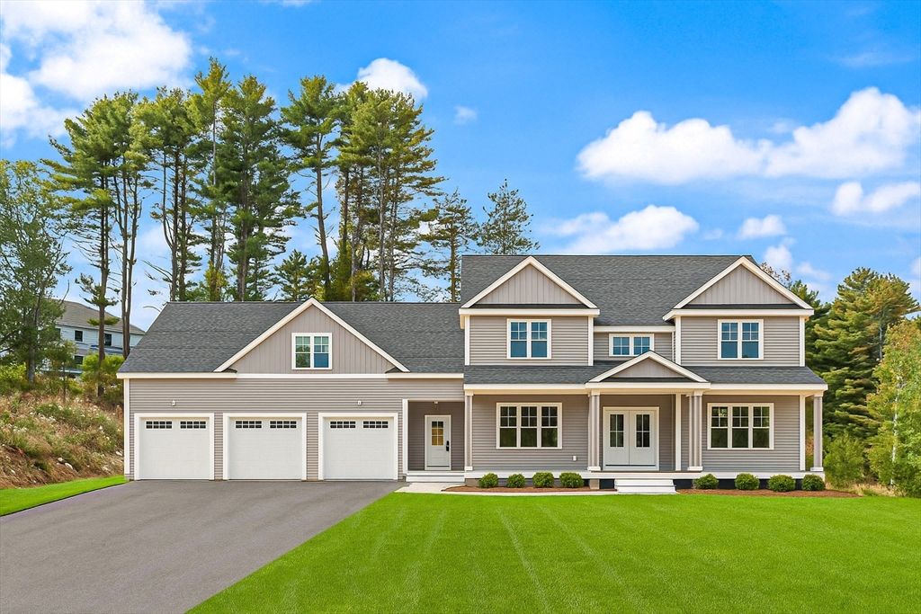 11 Goodwin Dr, Foxboro, MA 02035