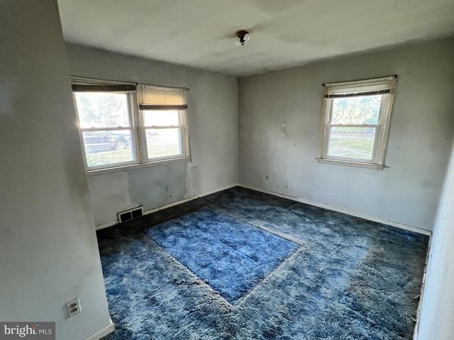 6301 CARPENTER ST, East Petersburg, PA 17520