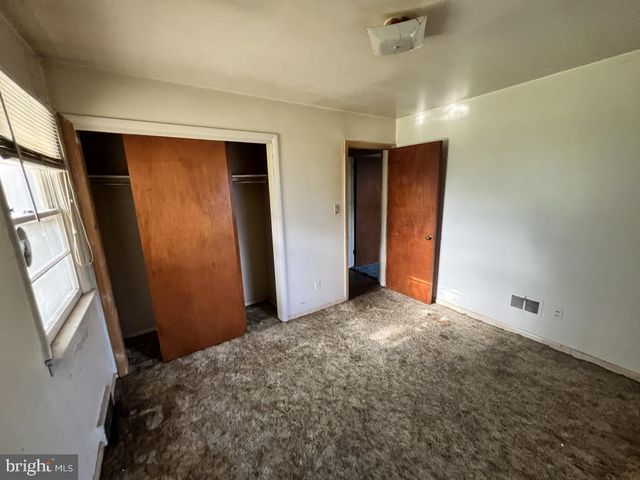6301 CARPENTER ST, East Petersburg, PA 17520