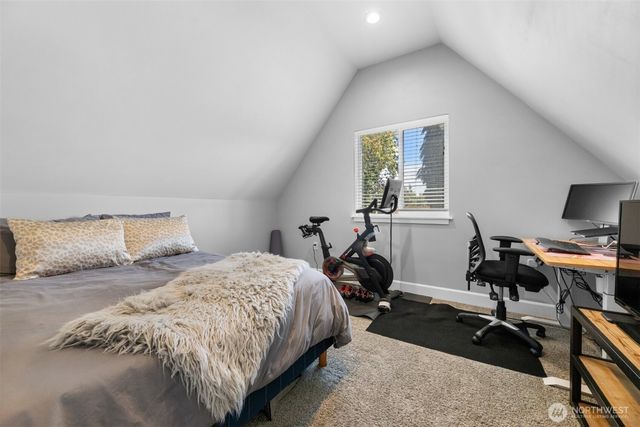 709 7th Street SW, Puyallup, WA 98371