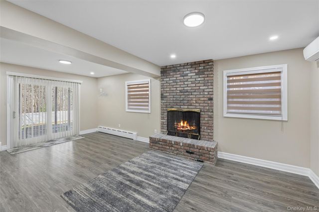 1061 Fordham Lane, Woodmere, NY 11598