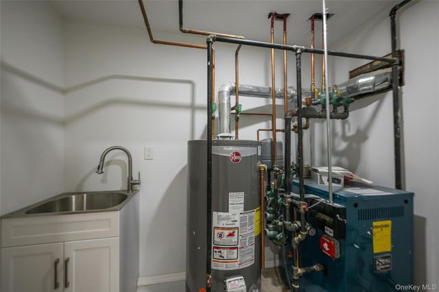 1061 Fordham Lane, Woodmere, NY 11598