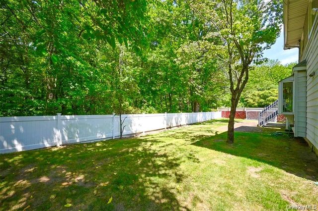 1061 Fordham Lane, Woodmere, NY 11598