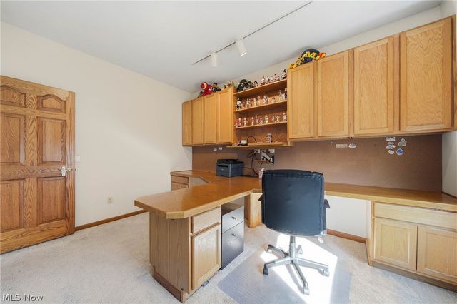 8732 Eastlynn Avenue NW, Massillon, OH 44646