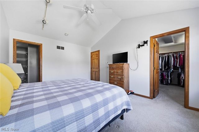 8732 Eastlynn Avenue NW, Massillon, OH 44646