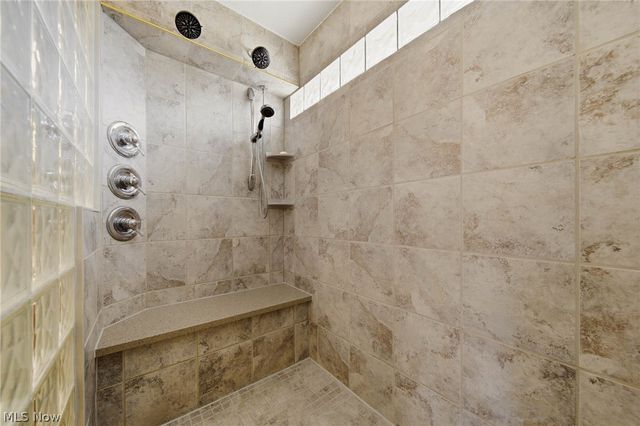 8732 Eastlynn Avenue NW, Massillon, OH 44646