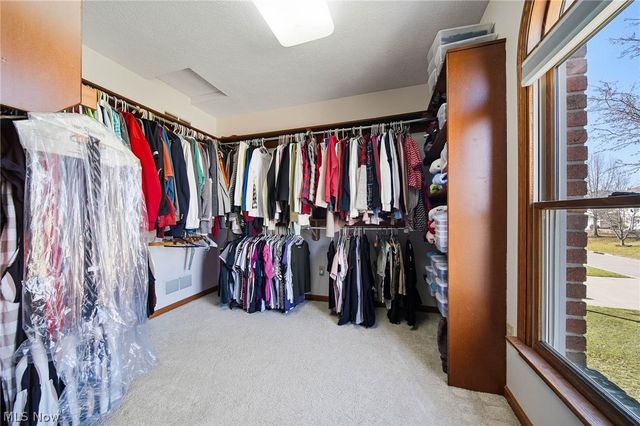 8732 Eastlynn Avenue NW, Massillon, OH 44646