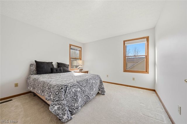 8732 Eastlynn Avenue NW, Massillon, OH 44646