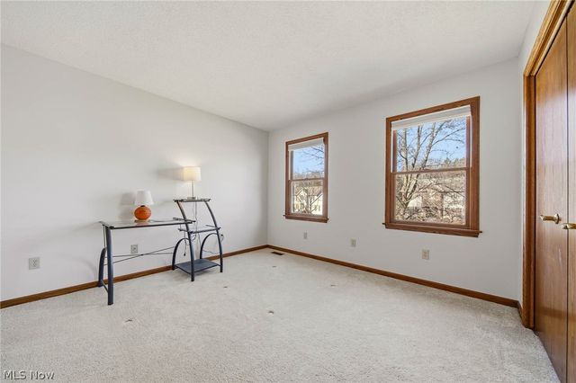 8732 Eastlynn Avenue NW, Massillon, OH 44646