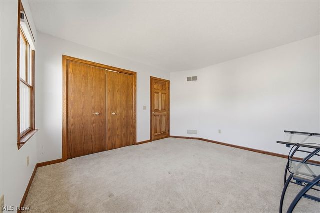 8732 Eastlynn Avenue NW, Massillon, OH 44646