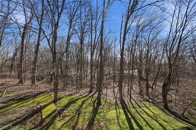 8732 Eastlynn Avenue NW, Massillon, OH 44646