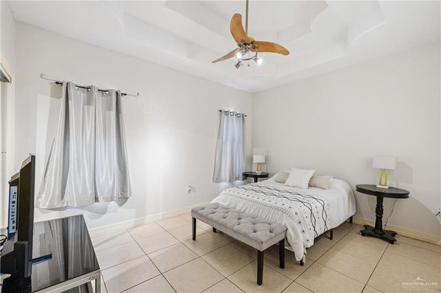 34372 Resaca Vista Drive, Los Fresnos, TX 78566