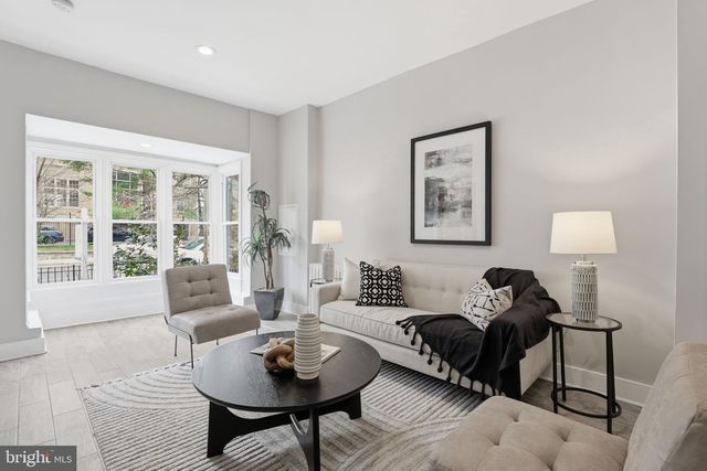 13 15TH ST SE, Washington, DC 20003