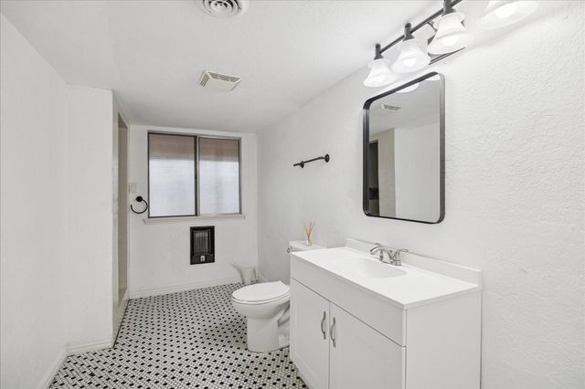 6304 Crab Orchard Road 6304, Houston, TX 77057