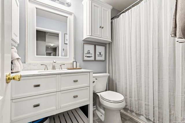 10807 Arabian Gate, San Antonio, TX 78254