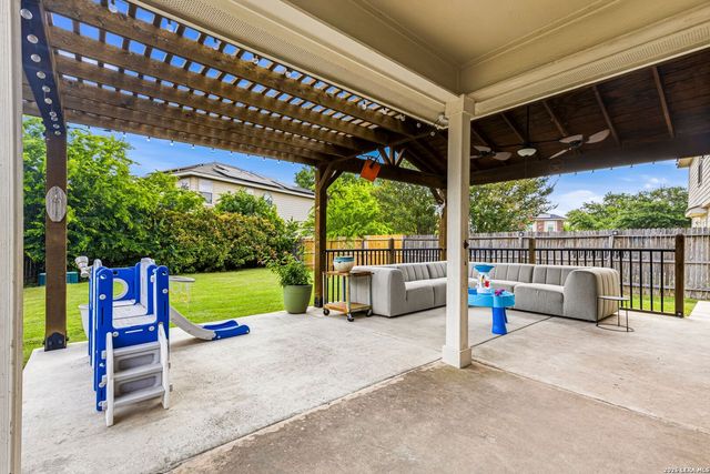 10807 Arabian Gate, San Antonio, TX 78254