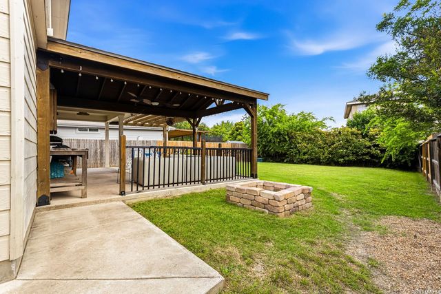 10807 Arabian Gate, San Antonio, TX 78254