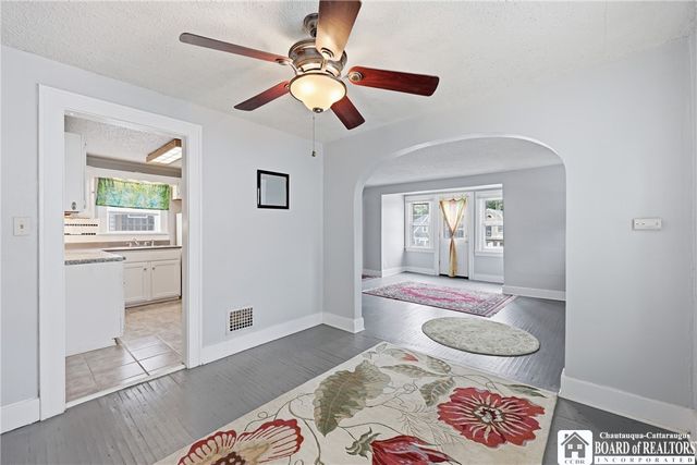 218 Sanders Road, Buffalo, NY 14216