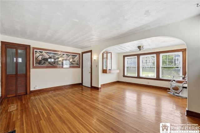 218 Sanders Road, Buffalo, NY 14216
