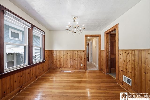 218 Sanders Road, Buffalo, NY 14216