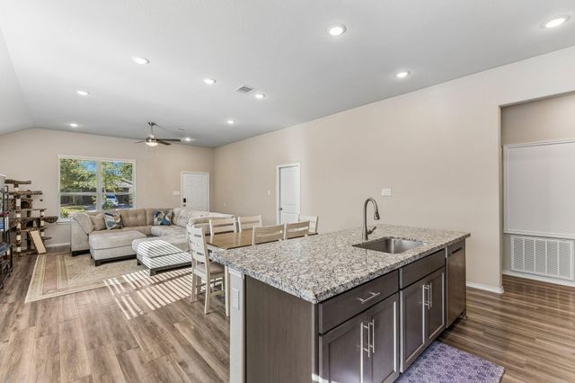 802 Lovebug Lane, Conroe, TX 77301